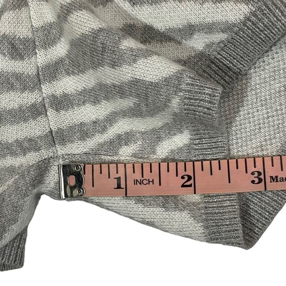 NWOT Anthro Dolan Left Coast Collection Trudy Knit Short - Gray/White - Medium - Picture 6 of 15